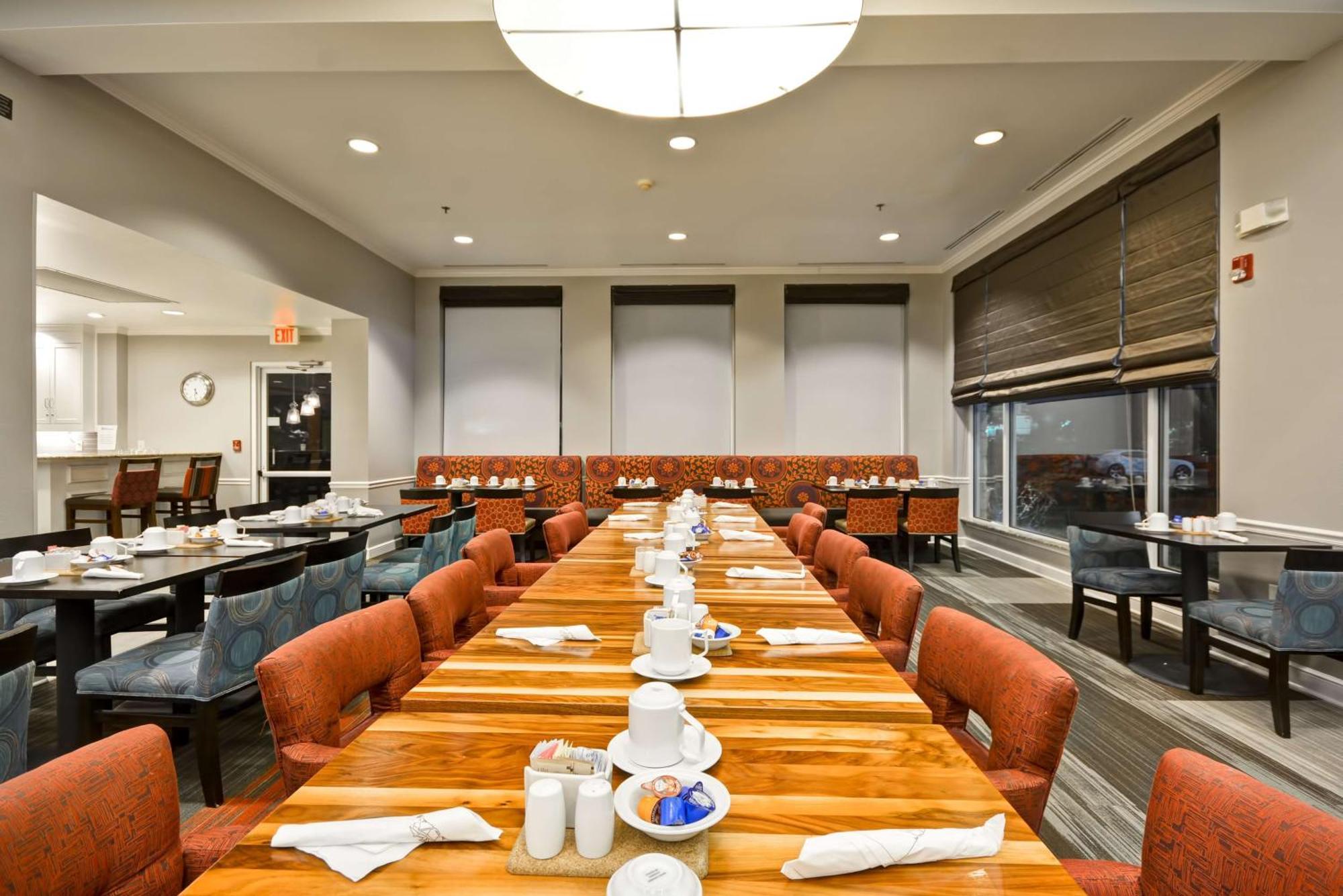 Hilton Garden Inn Austin Round Rock Exterior photo