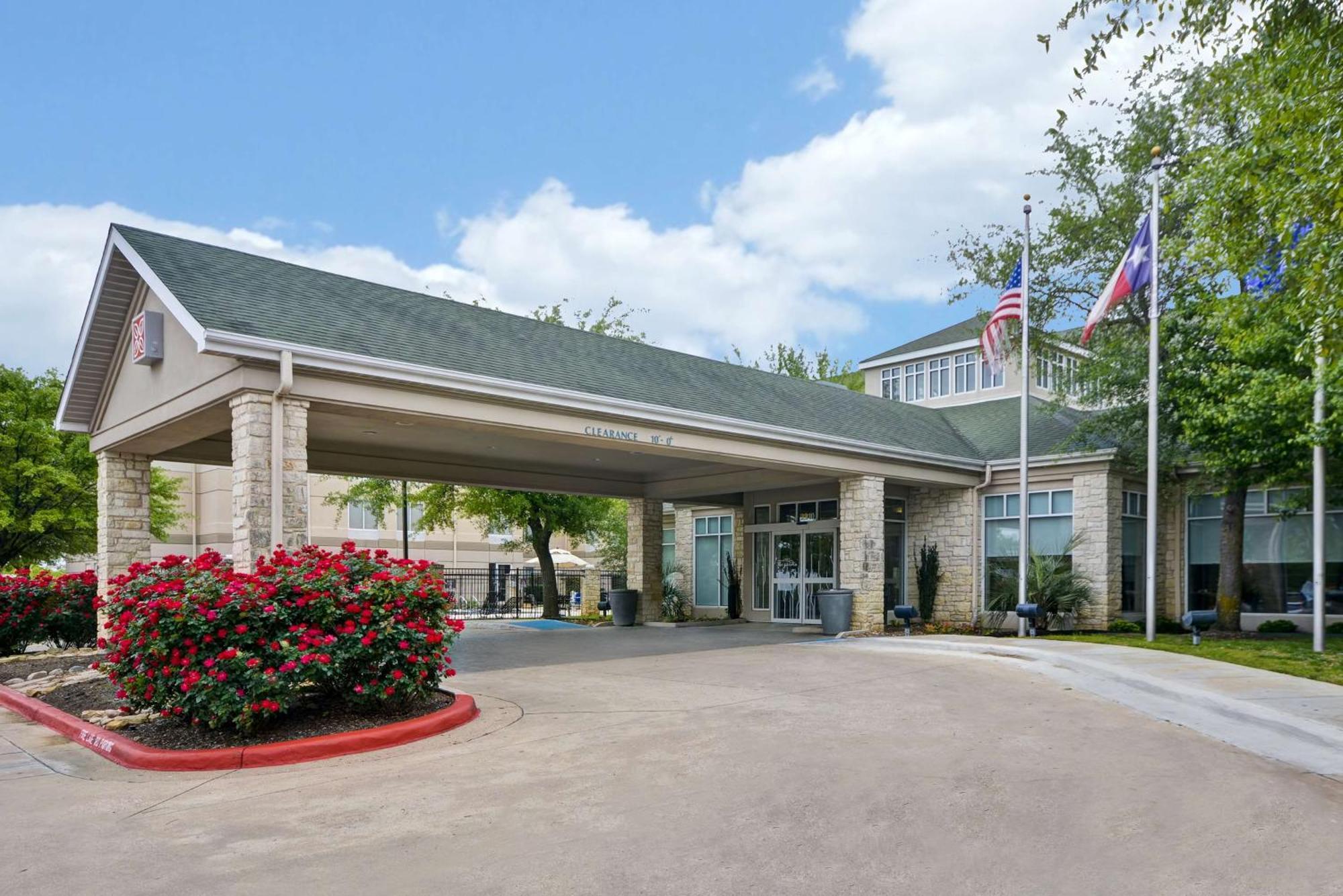Hilton Garden Inn Austin Round Rock Exterior photo